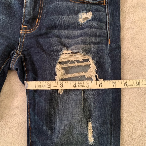 ❌SOLD❌American Eagle Ripped Skinny Jeans - Picture 8 of 14